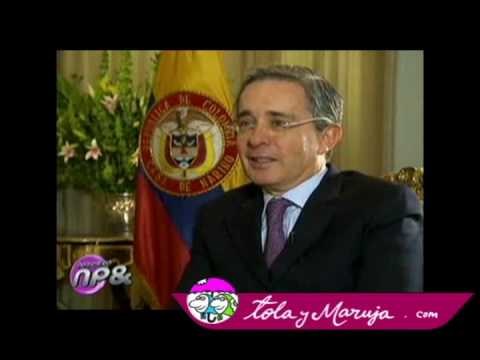 Tola y Maruja entrevistan a Álvaro Uribe - Parte 1